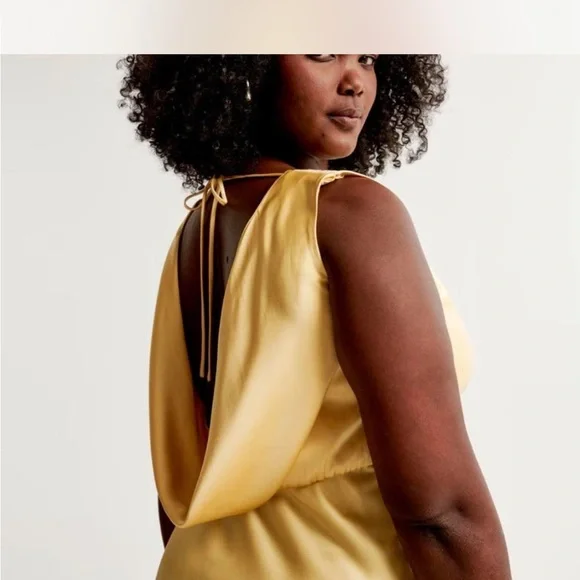 Elegant Yellow Maxi Dress Abercrombie - Picture 3 of 3